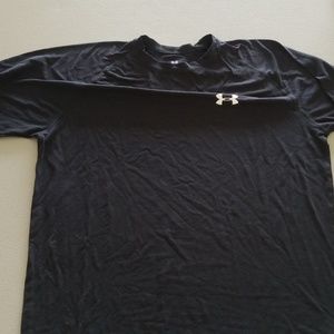 Under armor black shirt